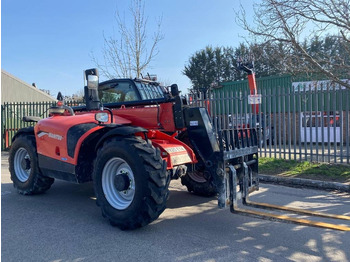 رافعة تلسكوبية MANITOU