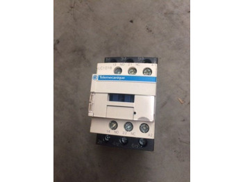 جديد النظام الكهربائي - ماكينة تنظيف Contactor, Schneider, Type LC1D18B7: صور 2