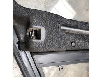 باب و قطع الغيار - معدات المناولة Left Door for Linde 394: صور 4