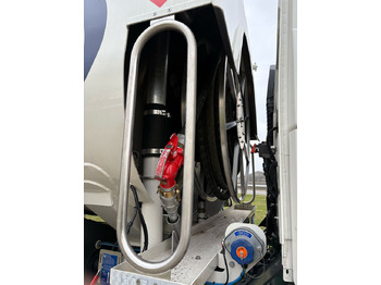 جديد شاحنة صهريج VOLVO FM380: صور 2 جديد شاحنة صهريج VOLVO FM380: صور 2