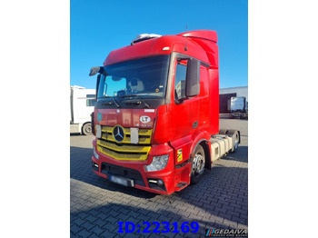 شاحنة جرار MERCEDES-BENZ Actros 1845