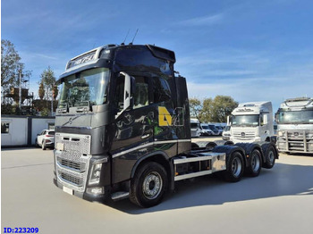 الشاسيه شاحنة VOLVO FH16 750