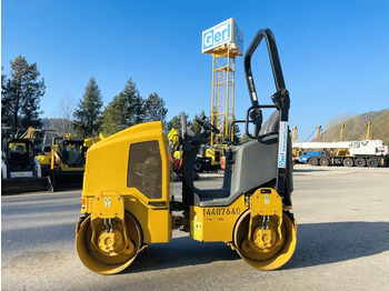 مدحلة CATERPILLAR CB14B