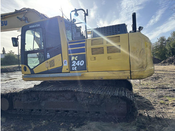 حفارات زحافة KOMATSU PC240LC-11