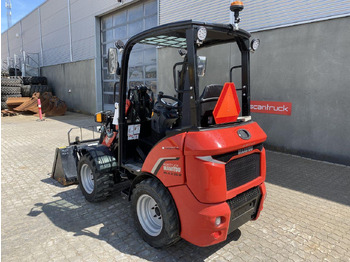 لودر مفصلي صغير Manitou MLA 2-25H-4P: صور 2