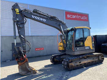 حفارات زحافة VOLVO ECR145