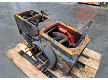 علبة التروس NEW HOLLAND