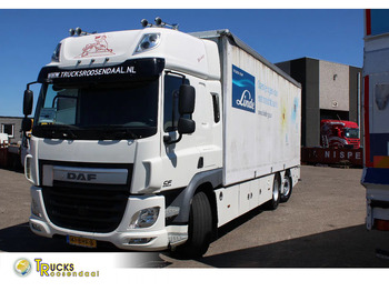 شاحنة ستارة DAF CF 330
