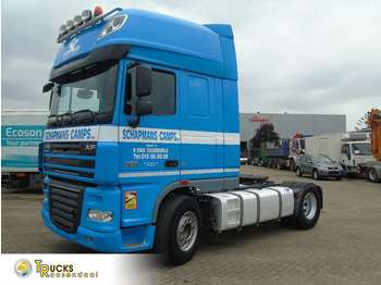 شاحنة جرار DAF XF 105 460