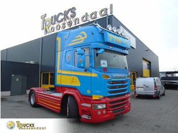 شاحنة جرار SCANIA R 520