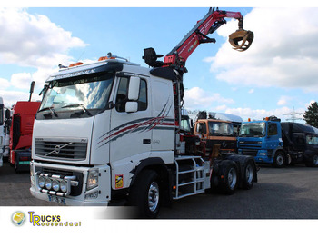 شاحنة كرين VOLVO FH16 540