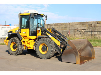 اللودر بعجل JCB 417