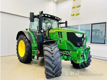 جرار John Deere 6R 215: صور 2