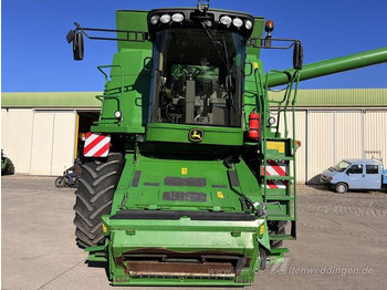 حصادة شاملة John Deere T660: صور 4