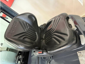 رافعة شوكية تعمل بالغاز Toyota 10860 - 02-8FGF25: صور 5