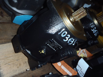 مضخة هيدروليكية NEW HOLLAND