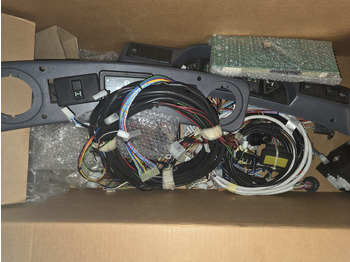 قطع الغيار NEW HOLLAND