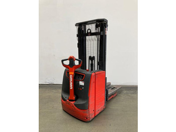 معدات تكديس LINDE L16