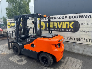 رافعة شوكية ديزل Doosan D 40 SC-7: صور 2