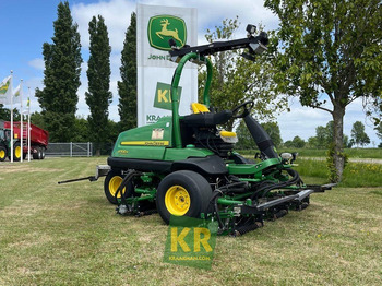 جزازة المروج JOHN DEERE 6000 Series
