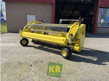 معدات حصادة الأعلاف JOHN DEERE