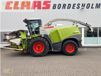 حصادة الأعلاف CLAAS Jaguar 950