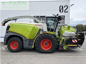 حصادة الأعلاف CLAAS Jaguar 970
