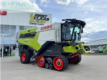 حصادة شاملة CLAAS Lexion 8700