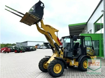 حفارة مصغرة CATERPILLAR 906