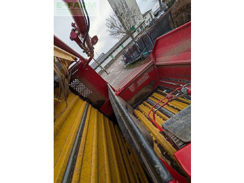 حصادة البطاطس GRIMME SE