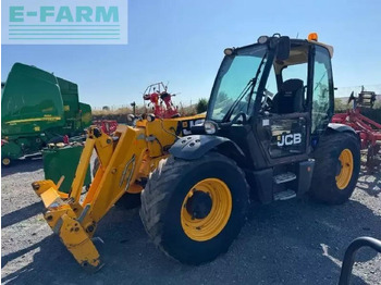 رافعة تلسكوبية JCB