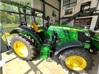 جرار John Deere 5050e: صور 2