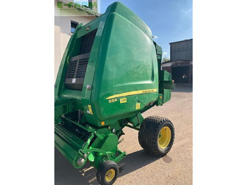 مكبس البالات المستطيله JOHN DEERE