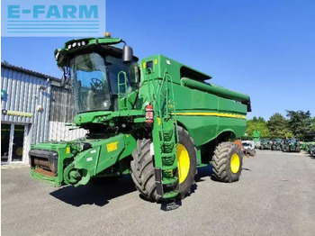 حصادة شاملة JOHN DEERE S770