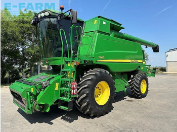 حصادة شاملة JOHN DEERE T660