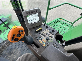 حصادة شاملة John Deere t660: صور 4