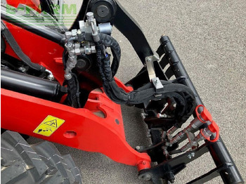 لودر مفصلي صغير Manitou mla 4-50: صور 3