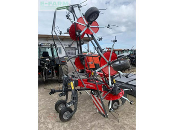 لمّامَة القش MASSEY FERGUSON