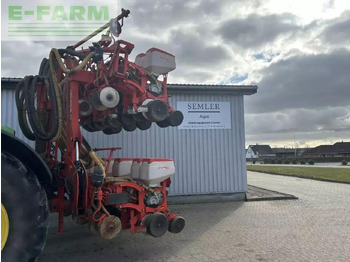 وضع البذور فى خطوط MASCHIO GASPARDO