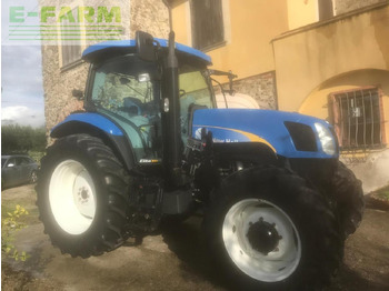جرار NEW HOLLAND T7.225