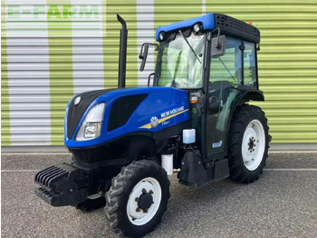 جرار NEW HOLLAND T4