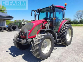 جرار VALTRA A114