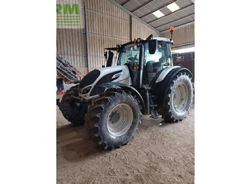 جرار VALTRA N174