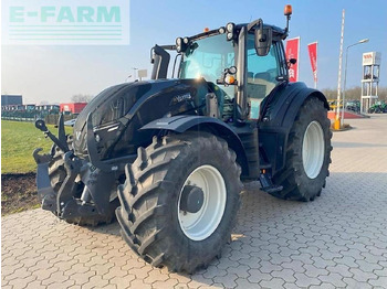 جرار VALTRA T174