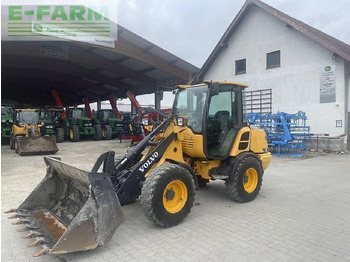 حفارة مصغرة VOLVO L25F