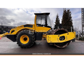 مدماج BOMAG