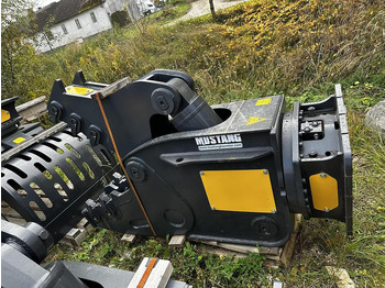 ماكينة القص الهيدروليكي MUSTANG