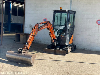 حفارة HITACHI ZX17U