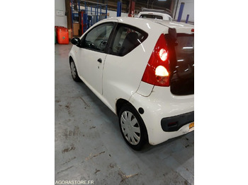 سيارة PEUGEOT  107 - 2008 - 142642 KM: صور 3