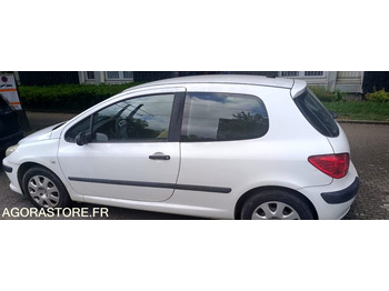 سيارة PEUGEOT